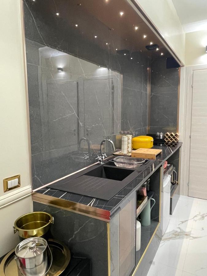 Spanish Steps Glamour & Sauna Luxury Apartment **** Rome Exterior photo