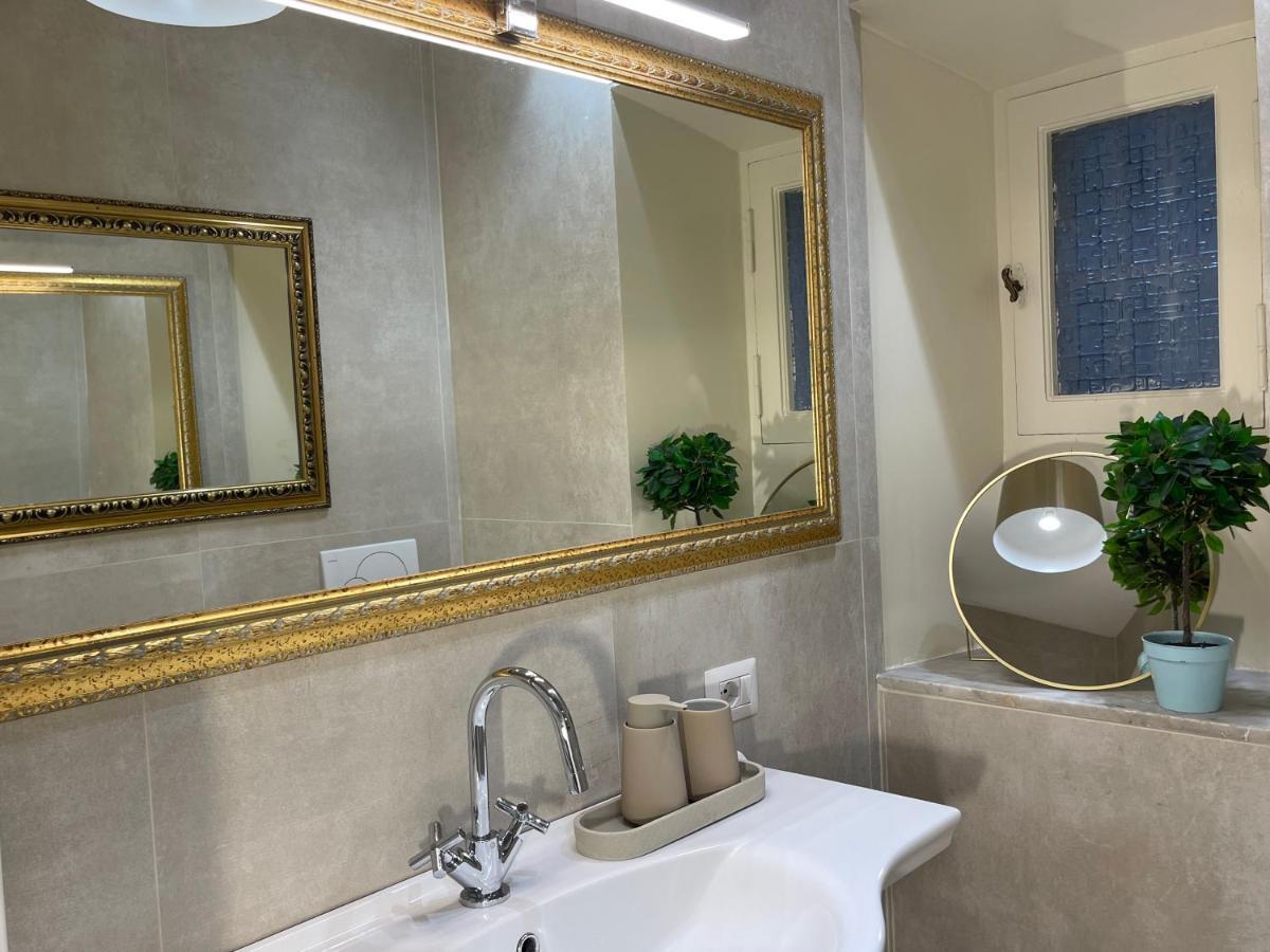Spanish Steps Glamour & Sauna Luxury Apartment **** Rome Exterior photo